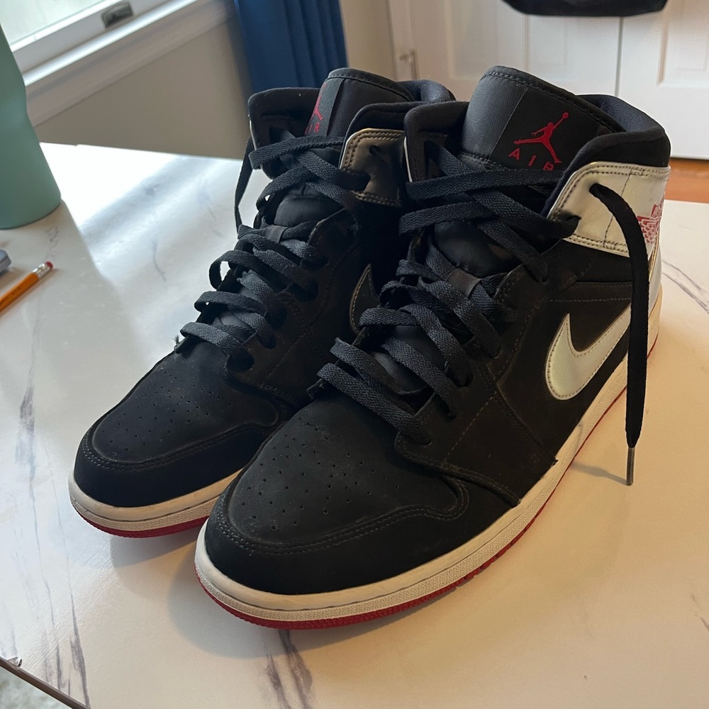 air jordan 1 mid johnny kilroy